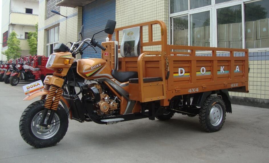 Xe ba bánh có động cơ 250cc Vận chuyển hàng hóa ba bánh chở hàng Ba bánh cho người lớn