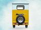 Xăng xăng dầu động cơ hành khách ba bánh với cabin lái xe và mái sắt, màu vàng